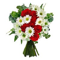 Send Red Roses White Gerbera Bouquet flowers with Rakhi in India