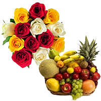 Wedding Gift Hamper Roses Bunch with 2 Kg Fresh Fruits Basket
