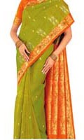 Dusshera Saree Gifts to India