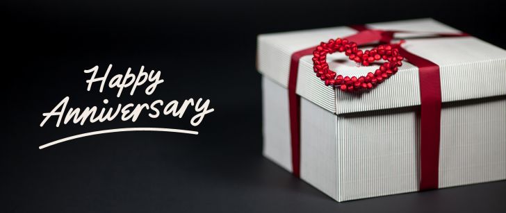 Send Personalised Led Anniversary Surprise Gift Online, Rs.1320 | FlowerAura